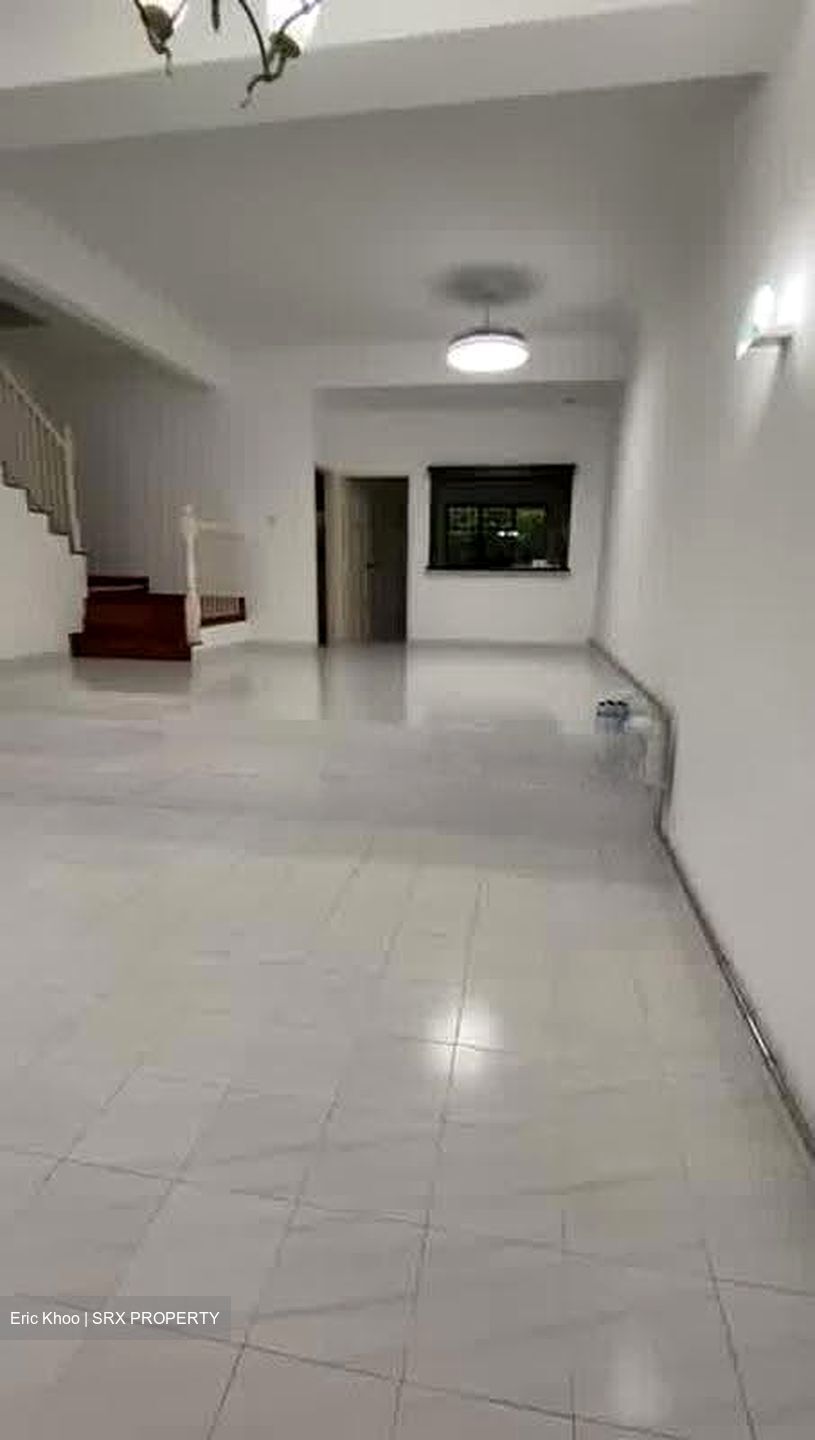 Jalan Haji Salam (D16), Terrace #637351371